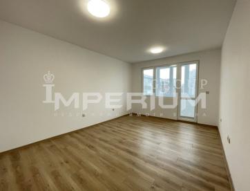 ПРОДАВА ТРИстаен апартамент в района на кв. Възраждане 1, гр. Варна 
