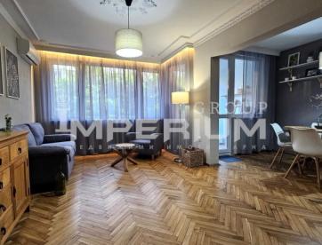 Тристаен апартамент под наем в района на Колхозен пазар, гр.Варна